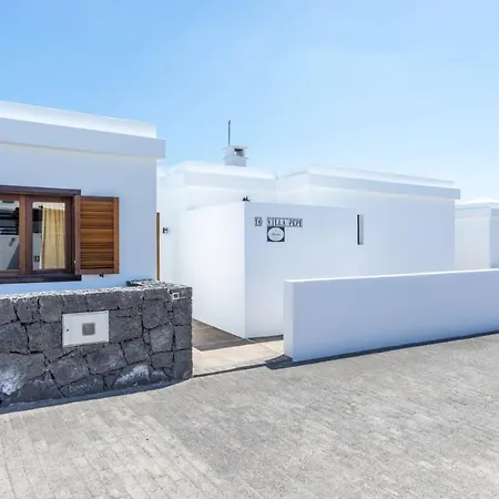 Villa Pepe Lanzarote By Villa Plus Вилла